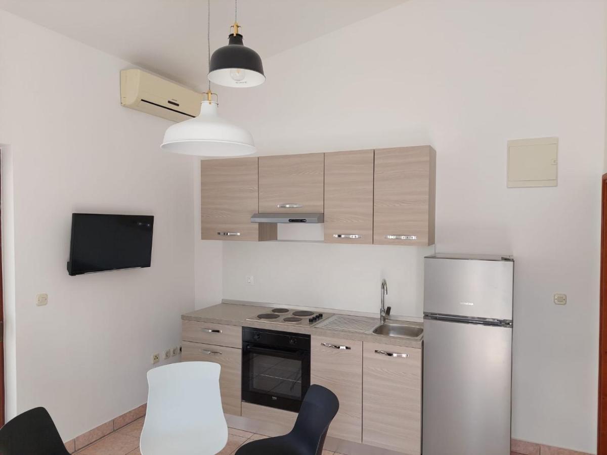 Apartmani Vesna Miškovići Exteriör bild