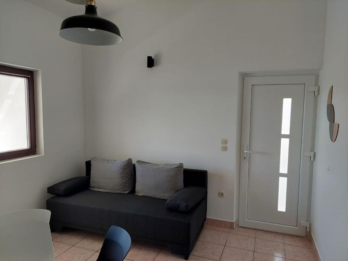 Apartmani Vesna Miškovići Exteriör bild