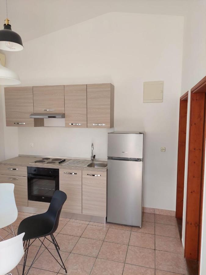 Apartmani Vesna Miškovići Exteriör bild