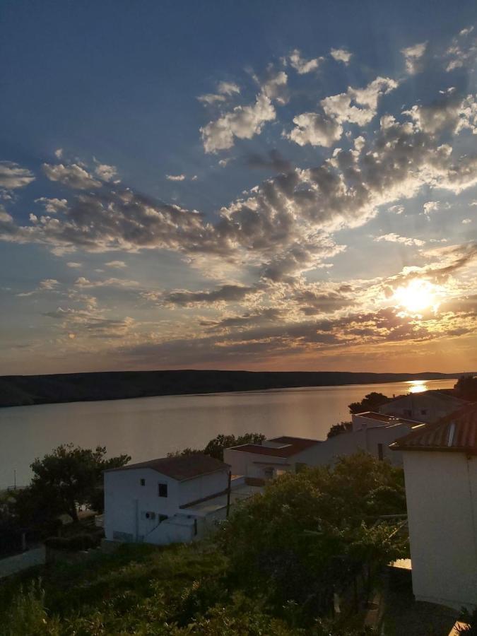 Apartmani Vesna Miškovići Exteriör bild