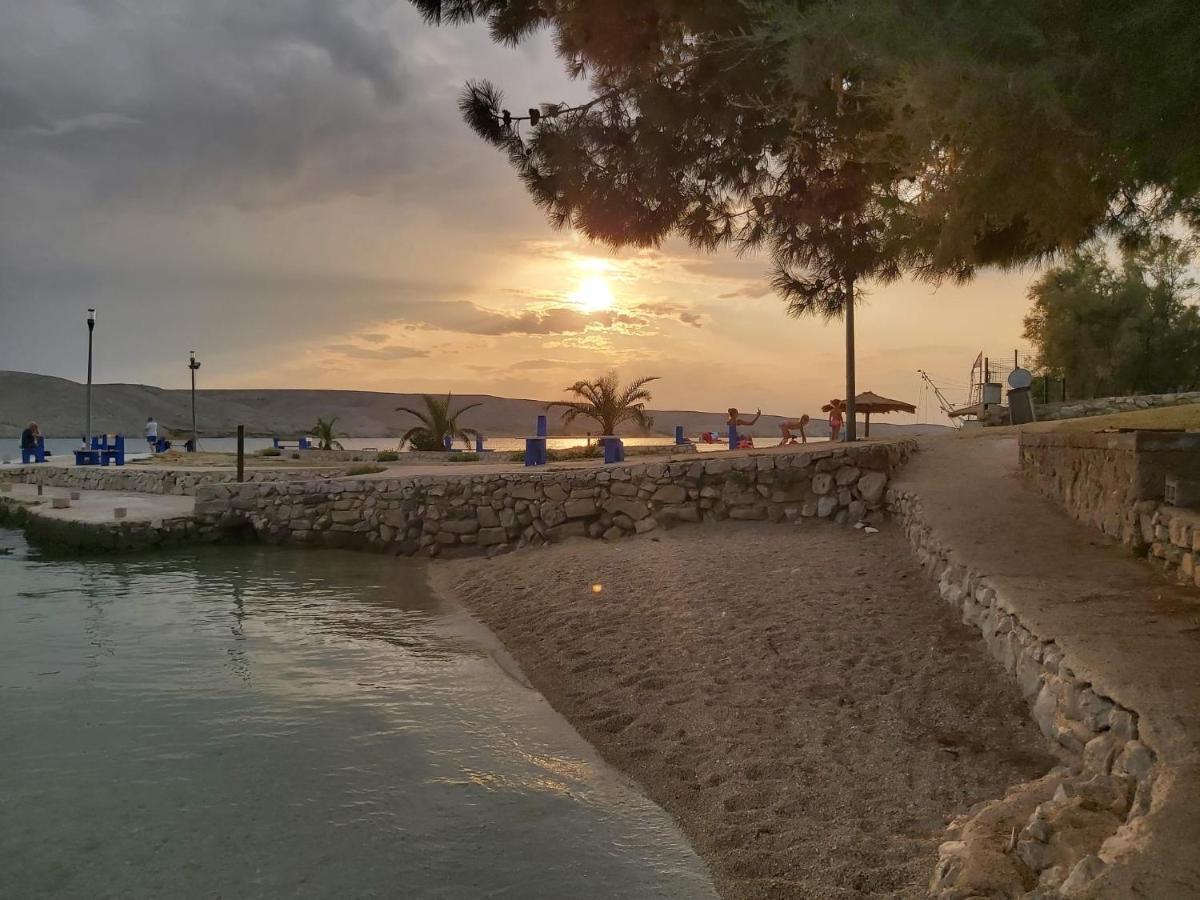 Apartmani Vesna Miškovići Exteriör bild